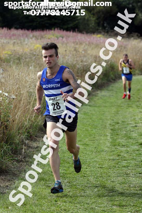 Senior mens and veteran relays, Sunderland Harriers Cross Country Relays, Farringdon, Sunderland . Photo: David T. Hewitson/Sports for All Pics